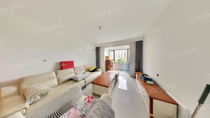 绿地新里栖湖公馆二手房实景图