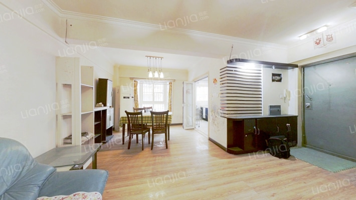 红森公寓二手房实景图