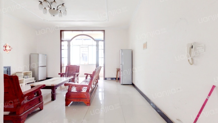 聚缘小区二手房实景图