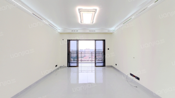 银投乾坤国际城二手房实景图