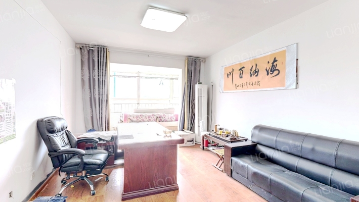 药山康城二手房实景图