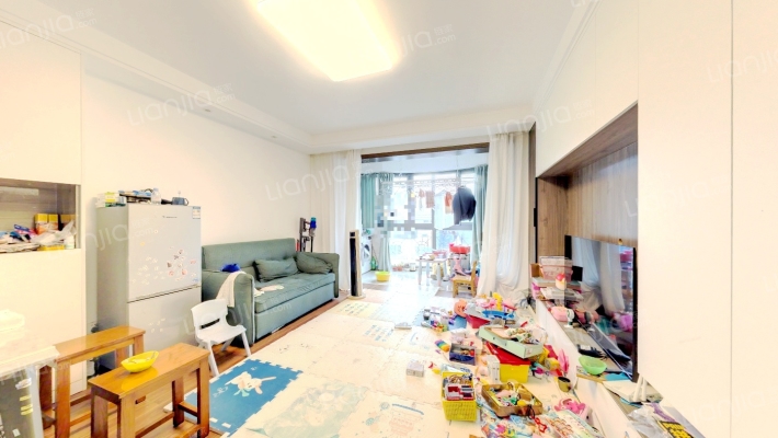 虹凉馨苑二手房实景图