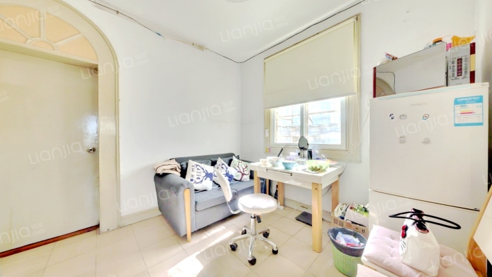 人民路222号二手房实景图