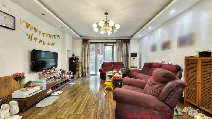 世纪锦苑二手房实景图