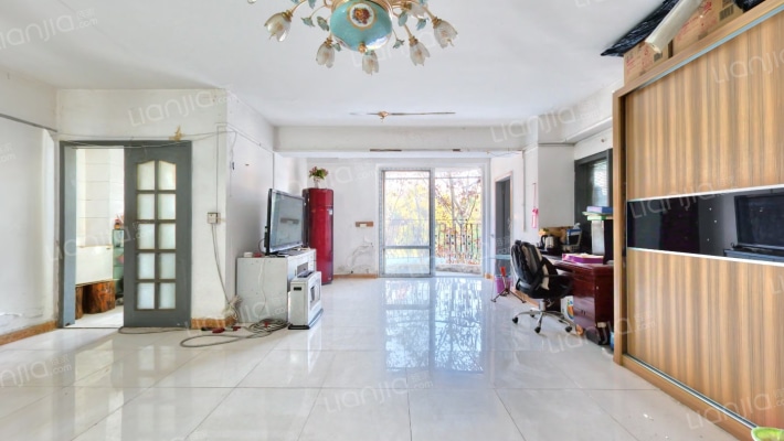 枫丹白鹭二手房实景图