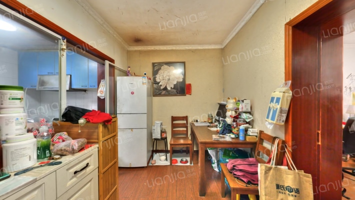 养回红村二手房实景图