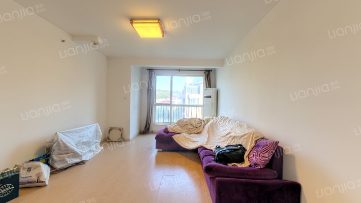 华远汤米公馆二手房实景图