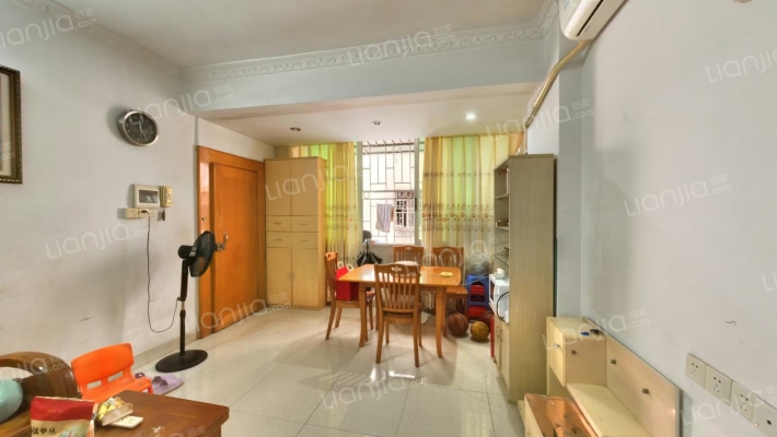 美心花园二手房实景图