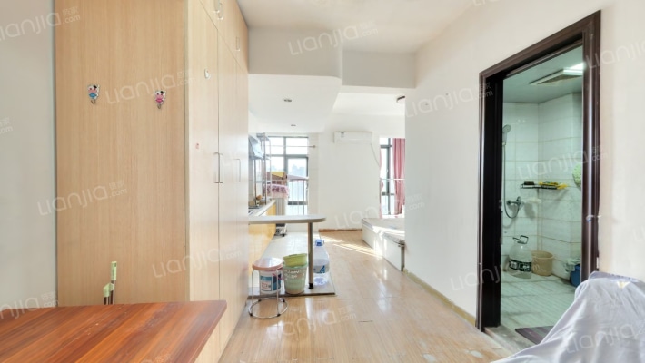 伊顿阳光二手房实景图