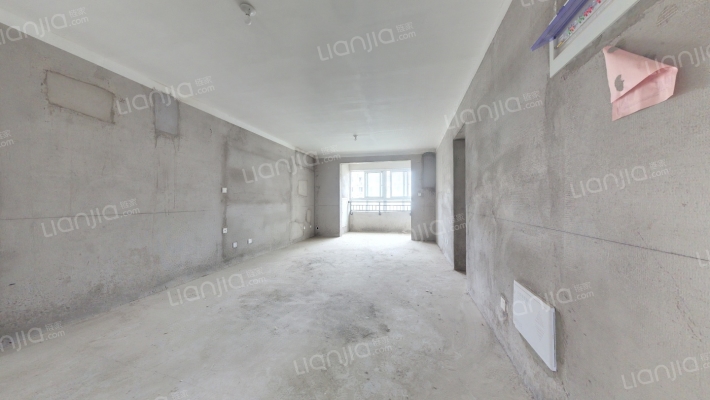 中梁香缇公馆二手房实景图