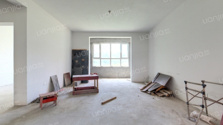 青云紫府三期二手房实景图