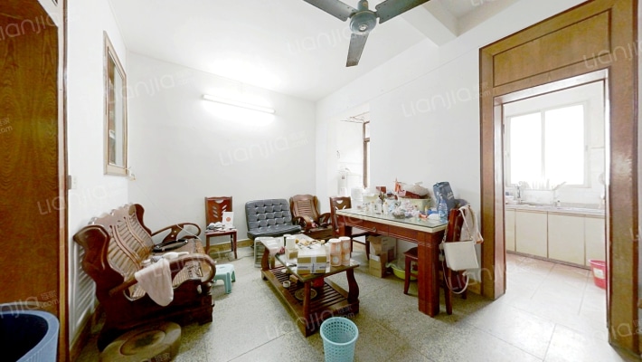 宾馆新村二手房实景图