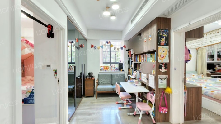 五交化宿舍二手房实景图