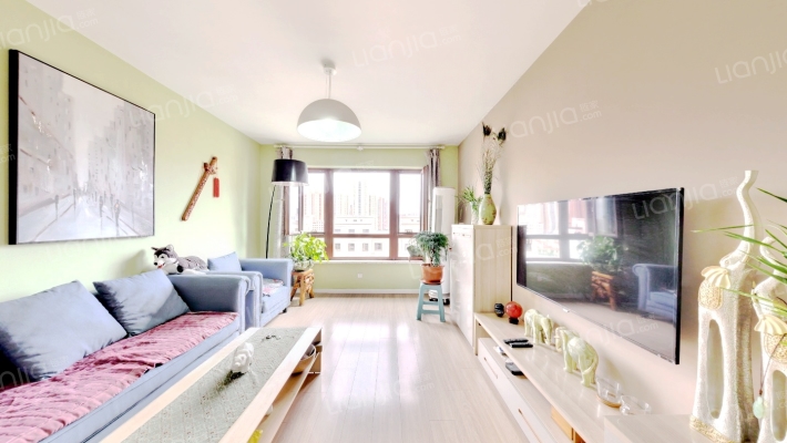 伟峰东樾西区二手房实景图