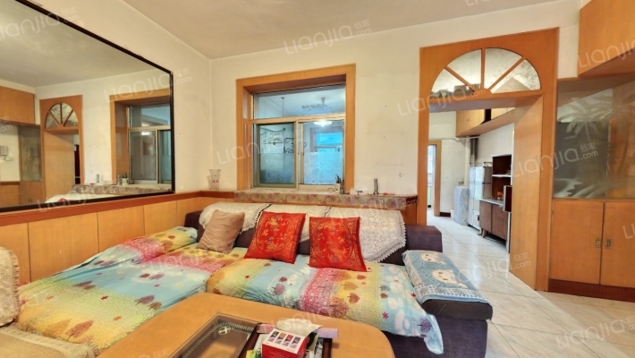 电修社区二手房实景图