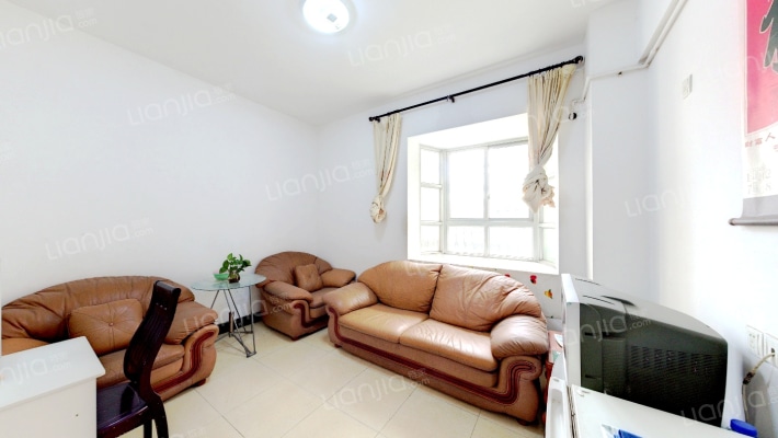 国宝新城二手房实景图