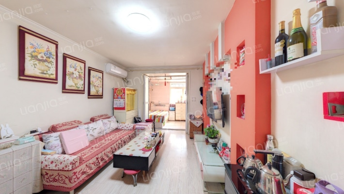 堤东里二手房实景图