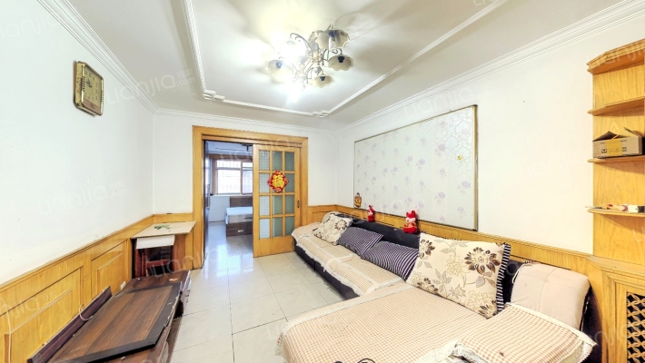 讷河西里二手房实景图