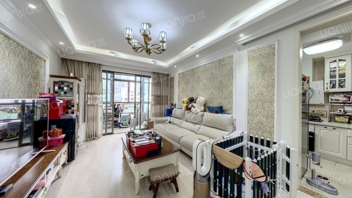 卓悦居一期二手房实景图