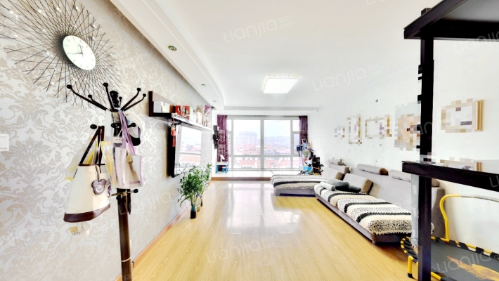 瀚邦凤凰城二手房实景图