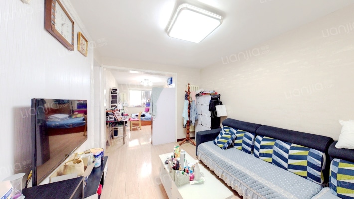 东川里二手房实景图