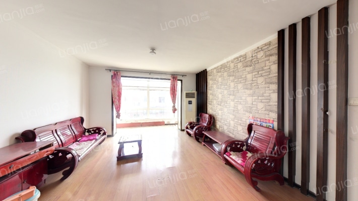 城建雅居南区二手房实景图