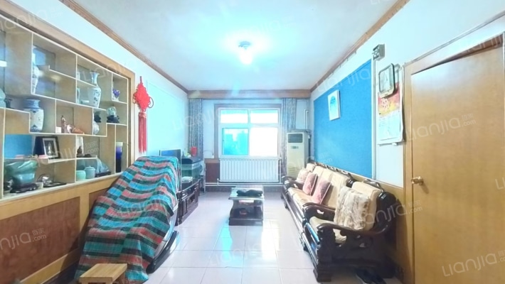 维修二队家属院二手房实景图