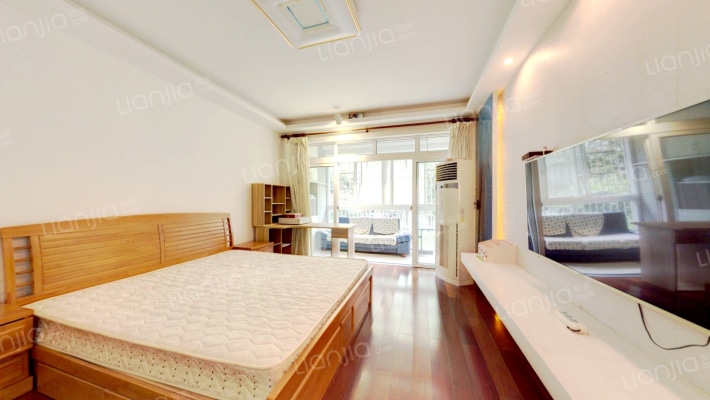 浪琴翠园二手房实景图