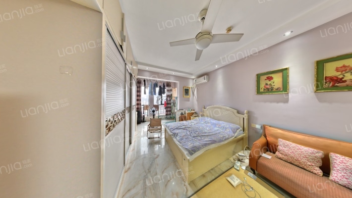 万象凯旋湾二手房实景图