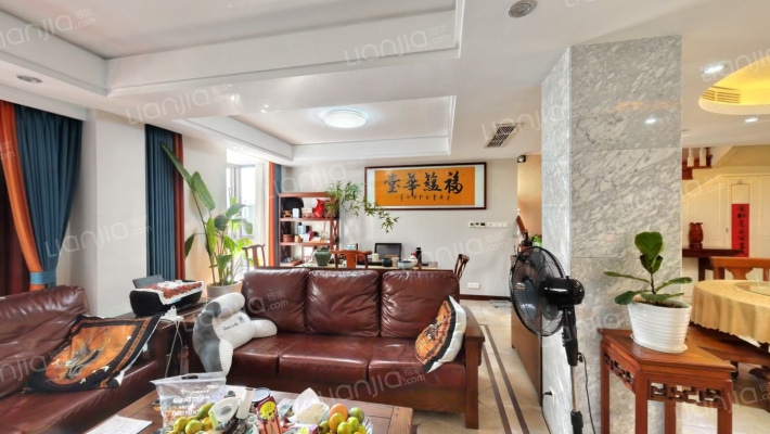 丽江名庭二手房实景图
