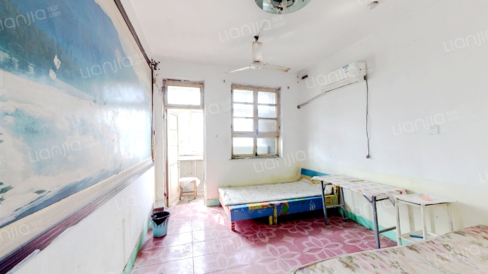 纬十二路二手房实景图