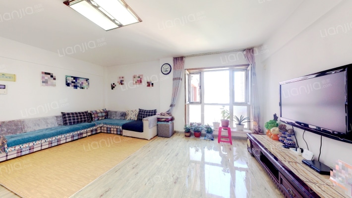 金山苑小区二手房实景图