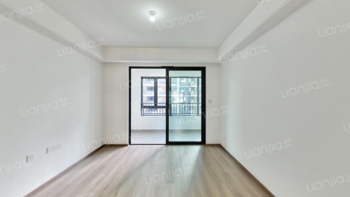 伟星东新壹号二手房实景图