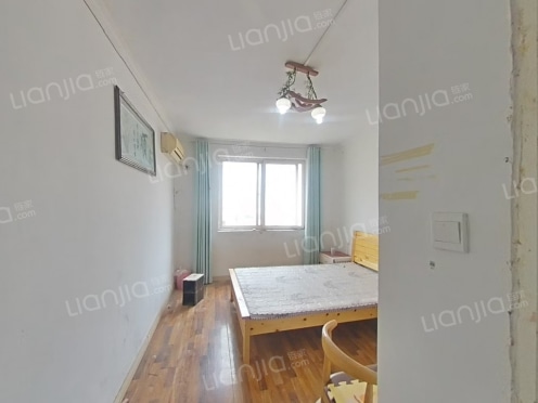 合租·唐岛湾B组团 3居室 东卧