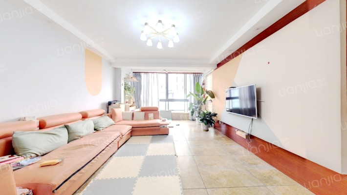 阳光华庭东区二手房实景图