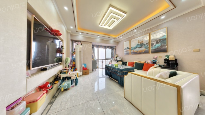 钻石年代二手房实景图