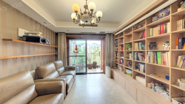 龙湖U城二组团二手房实景图