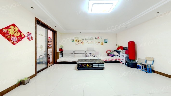 园林汽车队宿舍二手房实景图