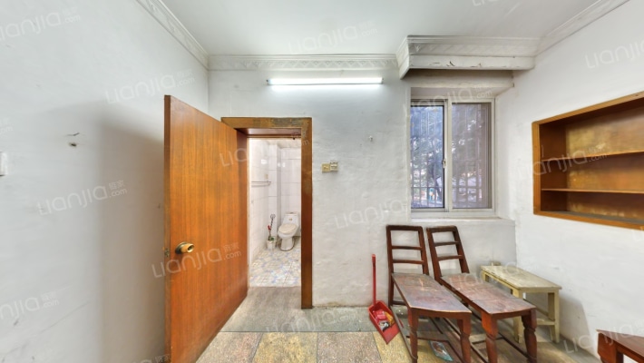 解放一村西区二手房实景图