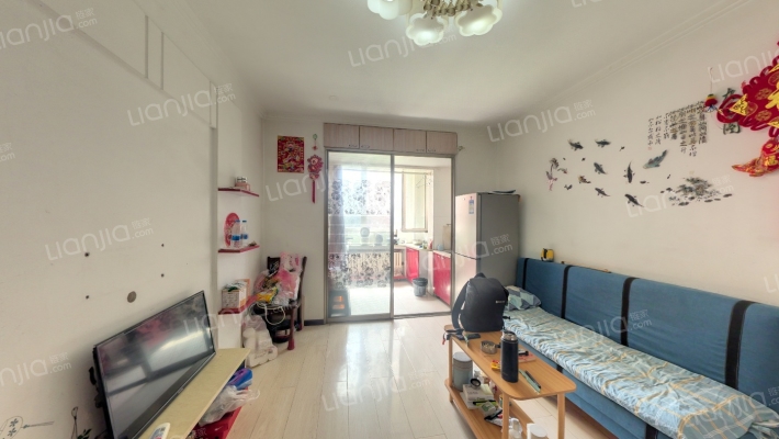 征跃小区二手房实景图