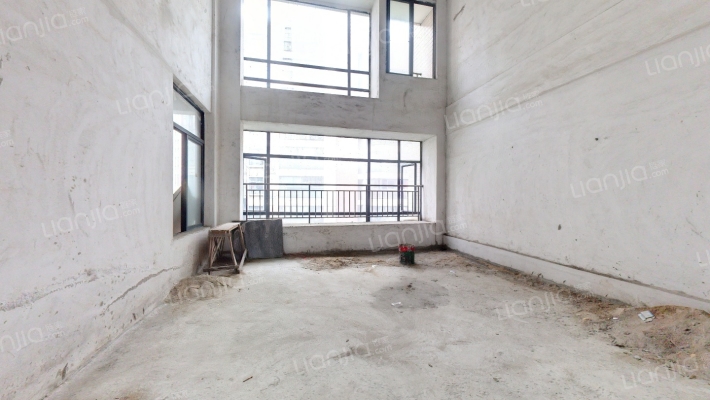 威斯广场二手房实景图