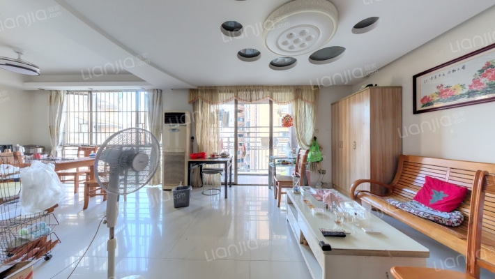 新世界长湖苑二期二手房实景图