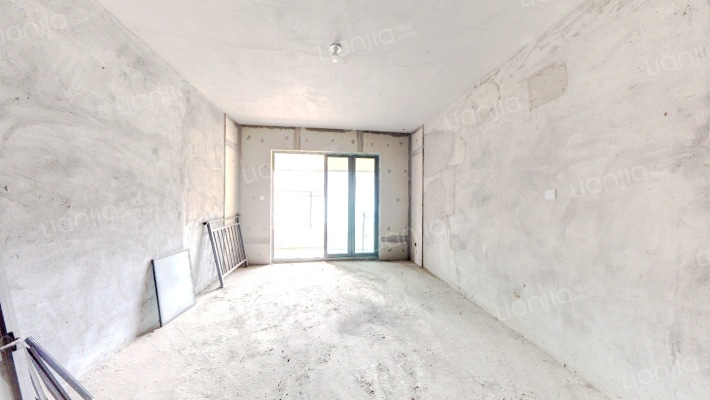 东能华府二手房实景图