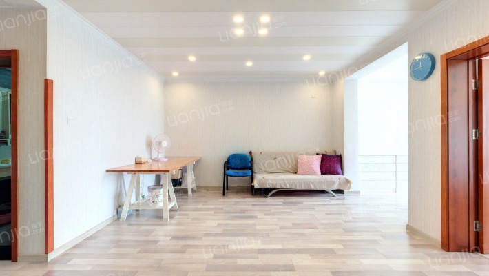 八龙桥雅苑二手房实景图