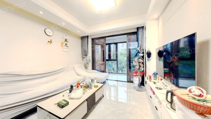 锦城峰荟荟骏阁二手房实景图