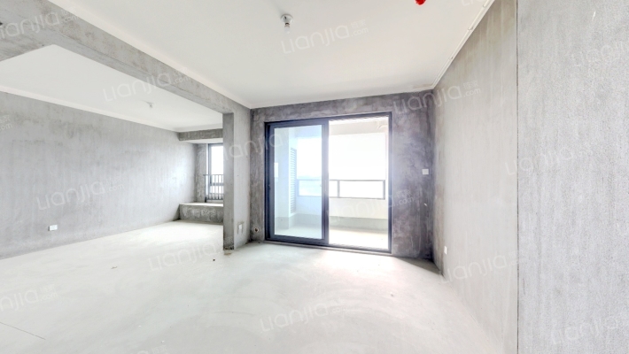 鸿翔龙悦府二手房实景图