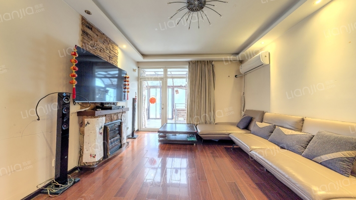 万科白马花园(公寓)二手房实景图