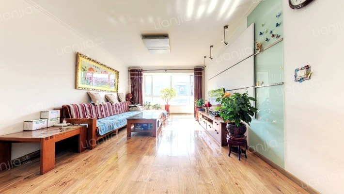 浅草绿阁三期二手房实景图