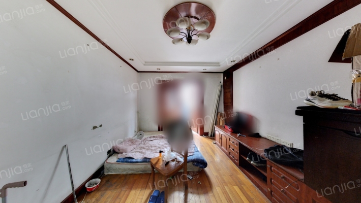 钟楼新村二手房实景图