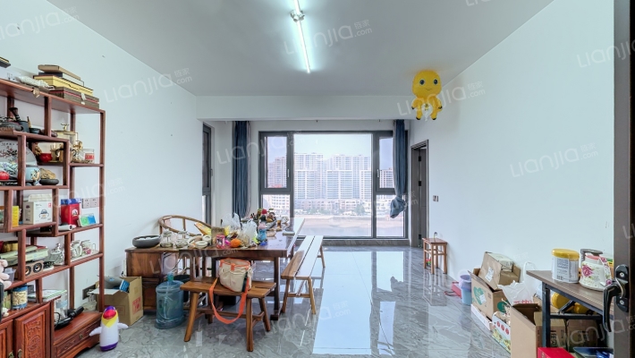 滨江花园二手房实景图